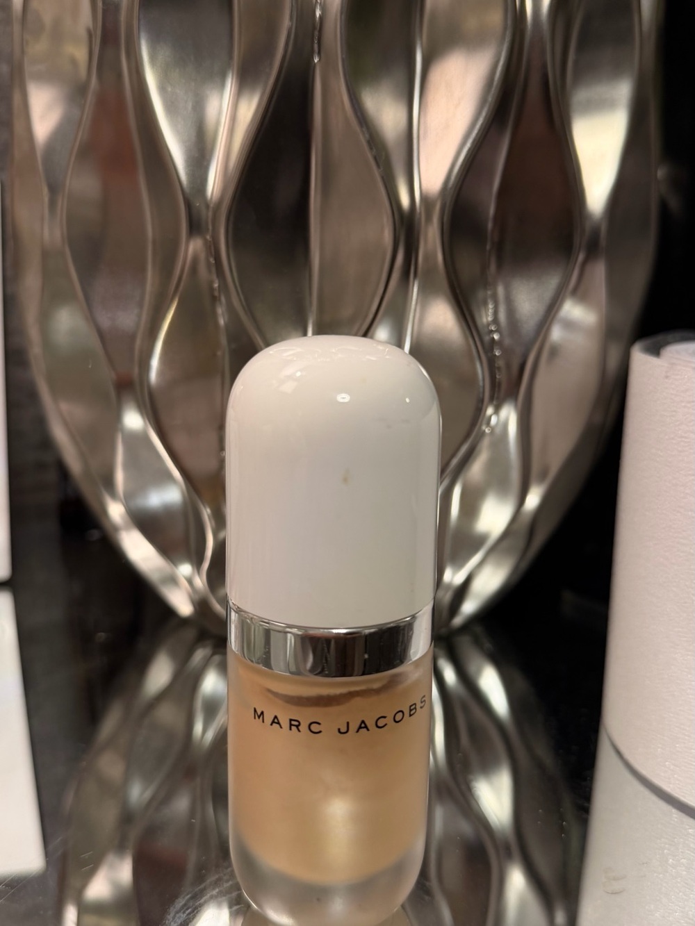 Marc Jacobs Illuminating glow drops